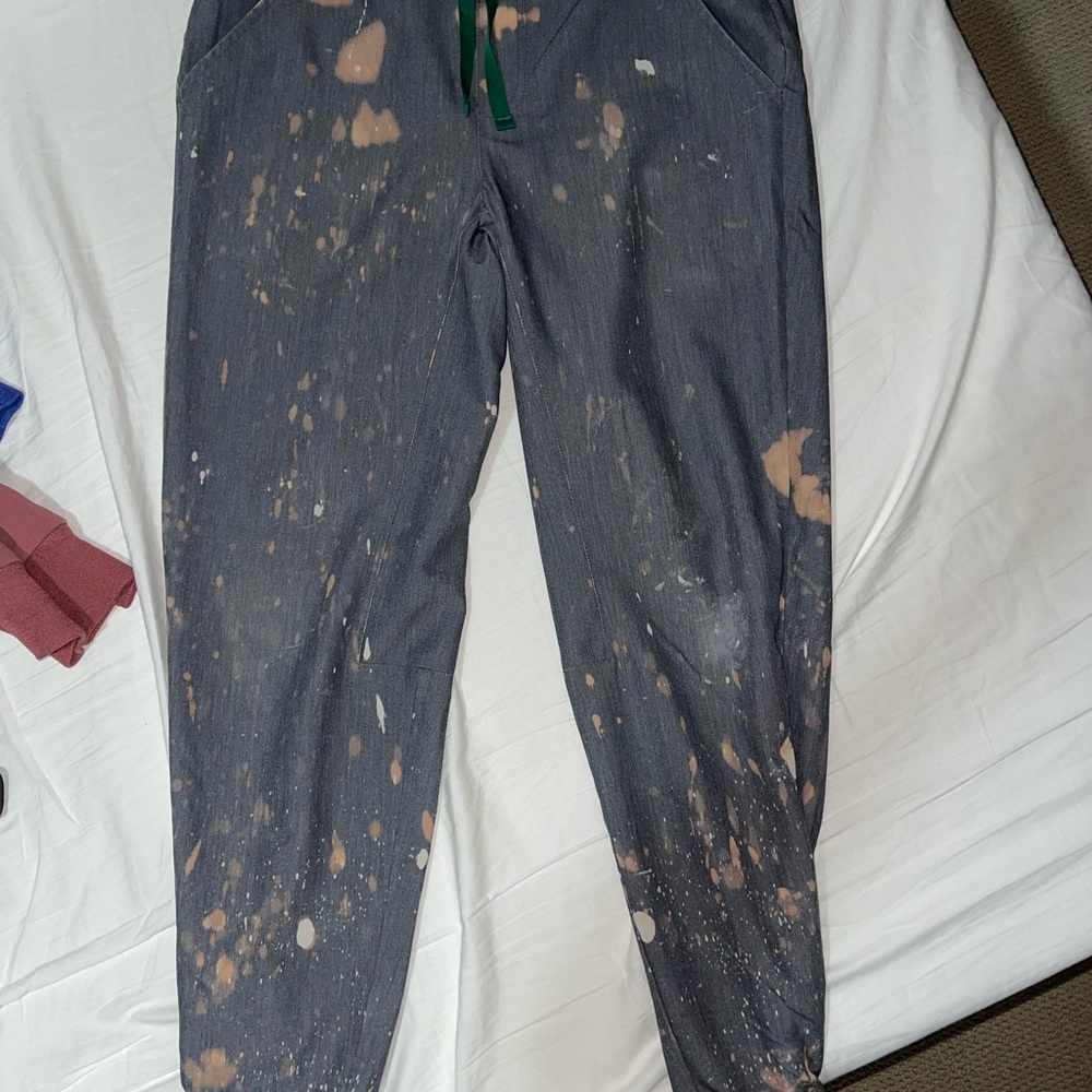 Figs Gray bleach splatter Joggers